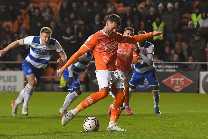 soi-keo-tran-dau-giua-blackpool-vs-qpr-luc-2h45-ngay-15-3-2023-championship