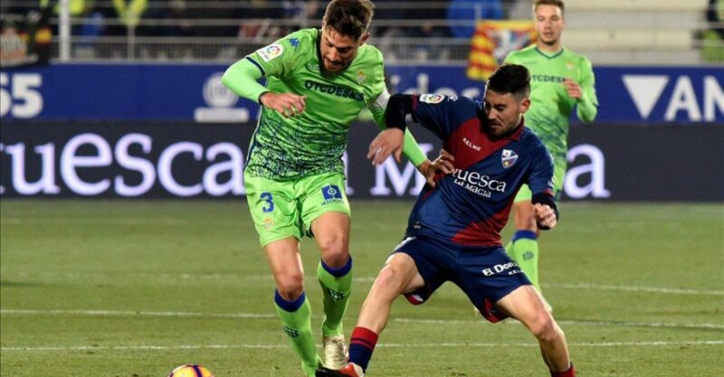 Soi kèo trận đấu giữa Racing Santander vs Huesca lúc 3h00 ngày 14/3 – LaLiga 2