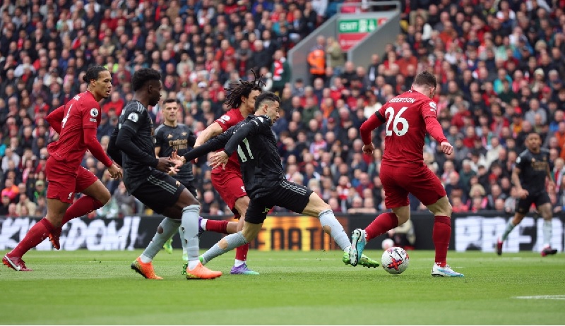 Trent Alexander Arnold là điểm yếu nhưng cũng là chìa khóa gỡ hòa của Liverpool