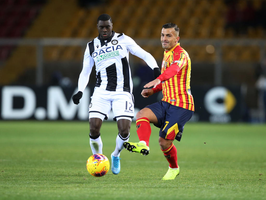 soi-keo-tran-dau-giua-lecce-vs-udinese-luc-23h30-ngay-28-4-2023-serie-a