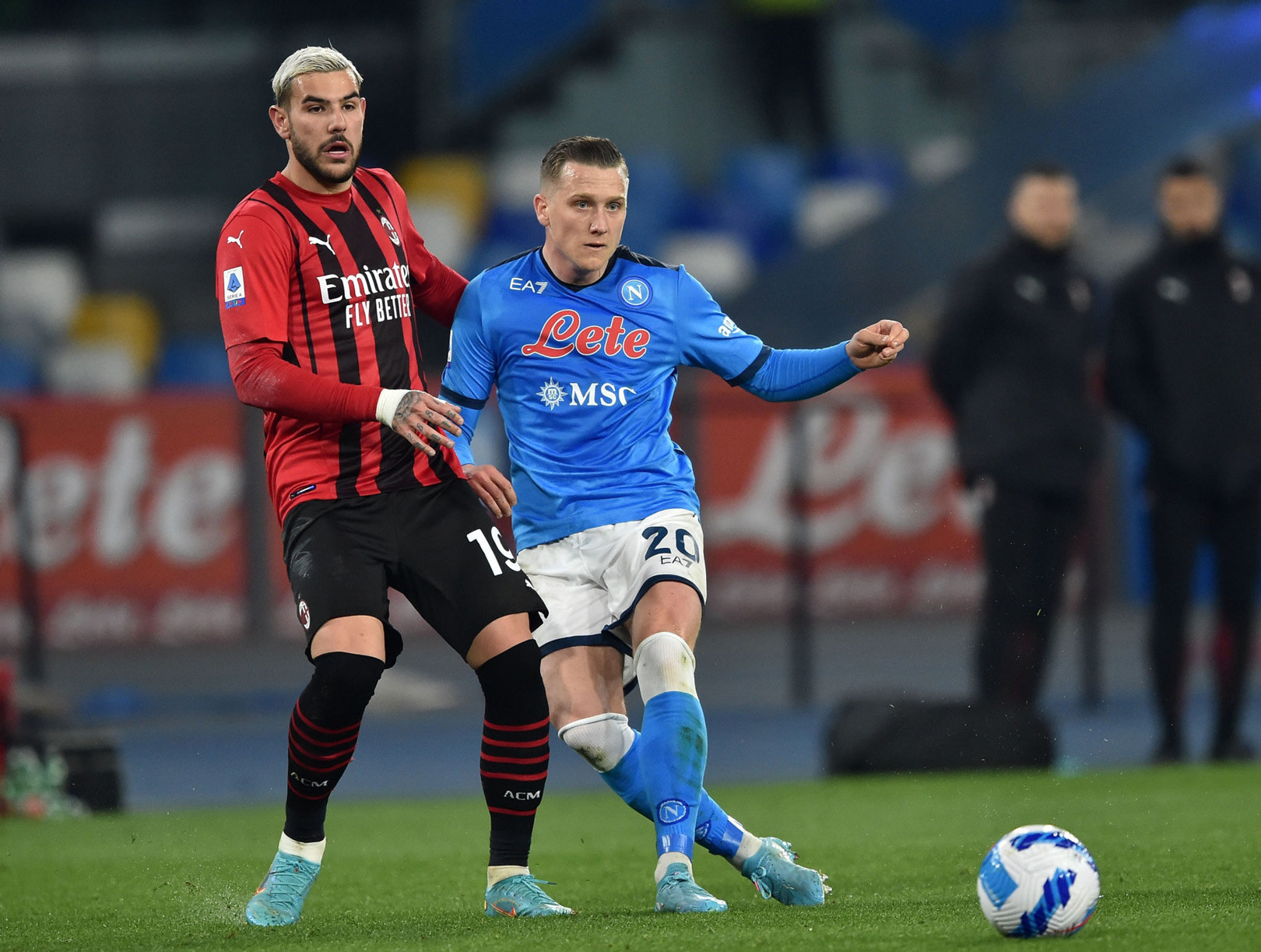 soi-keo-tran-dau-giua-napoli-vs-milan-luc-2h-ngay-19-4-2023-champions-league