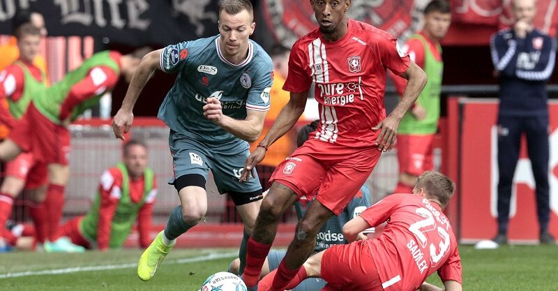 Soi kèo trận đấu giữa Twente vs Sparta Rotterdam Sapporo lúc 19h30 ngày 11/6/2023 – Netherlands Eredivisie