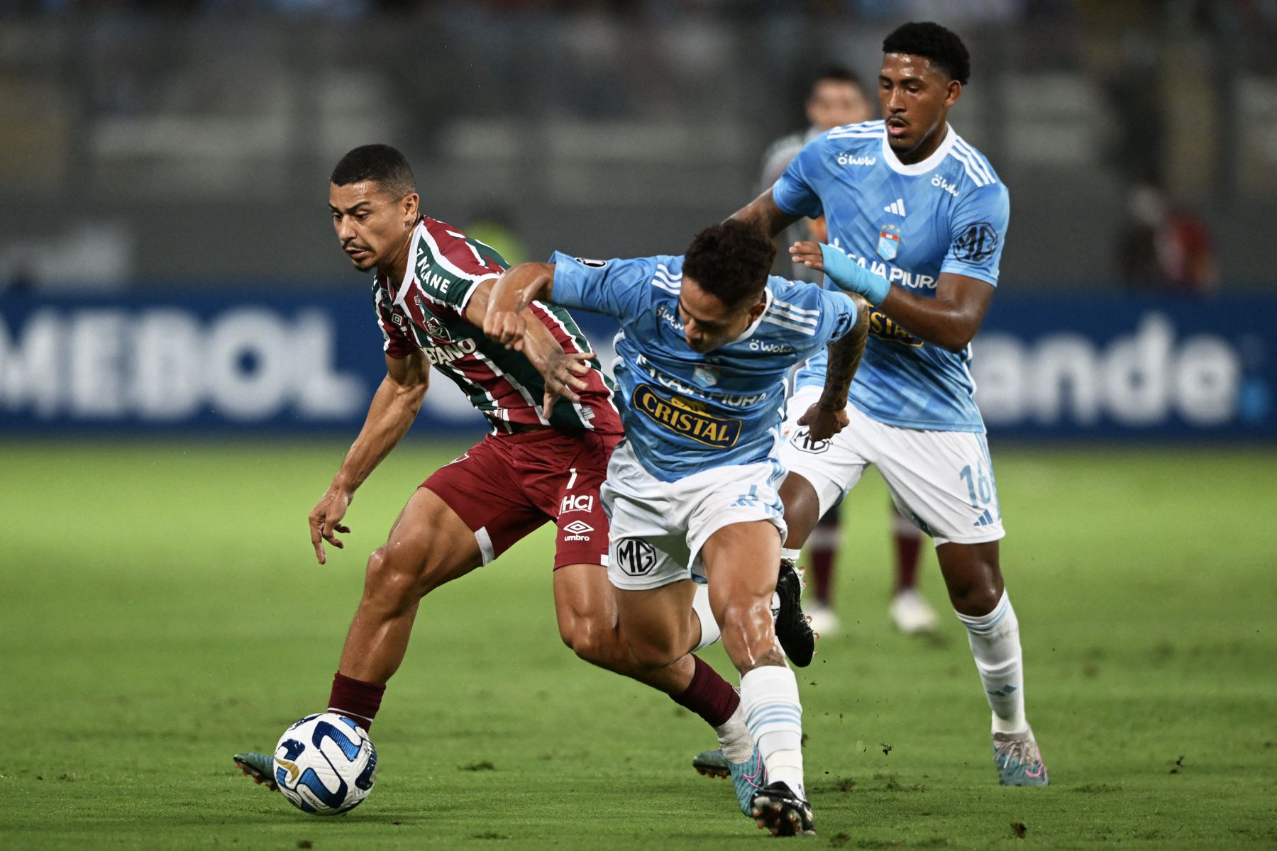 soi-keo-tran-dau-giua-fluminense-vs-sporting-cristal-luc-7h00-ngay-28-6-2023-copa-libertadores