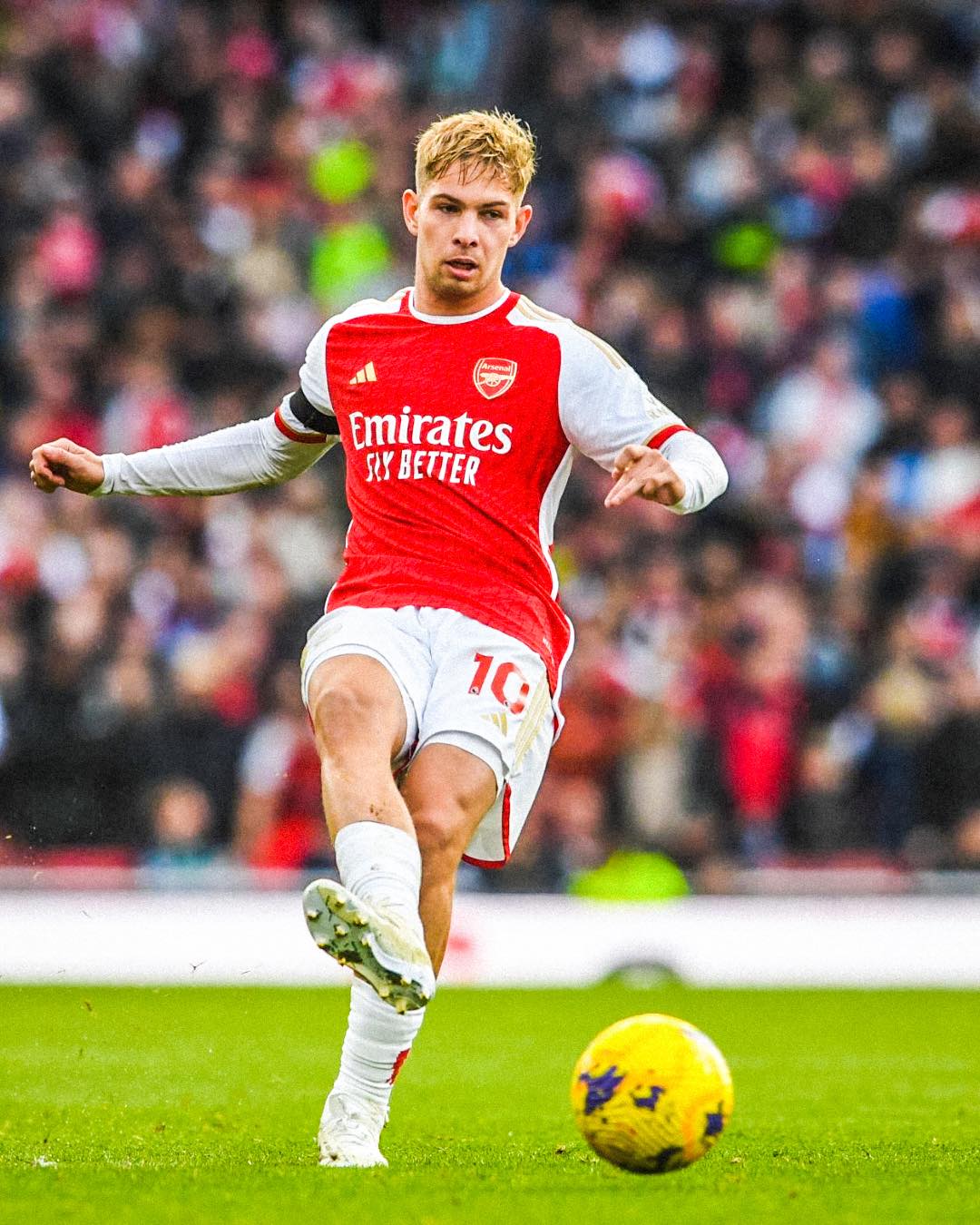 Không ra đi: Emile Smith Rowe quyết bám trụ tại Arsenal